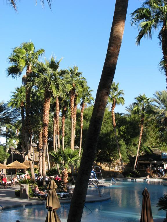 Suites At Tahiti Village Resort And Spa-No Resort Fee Las Vegas Exterior photo
