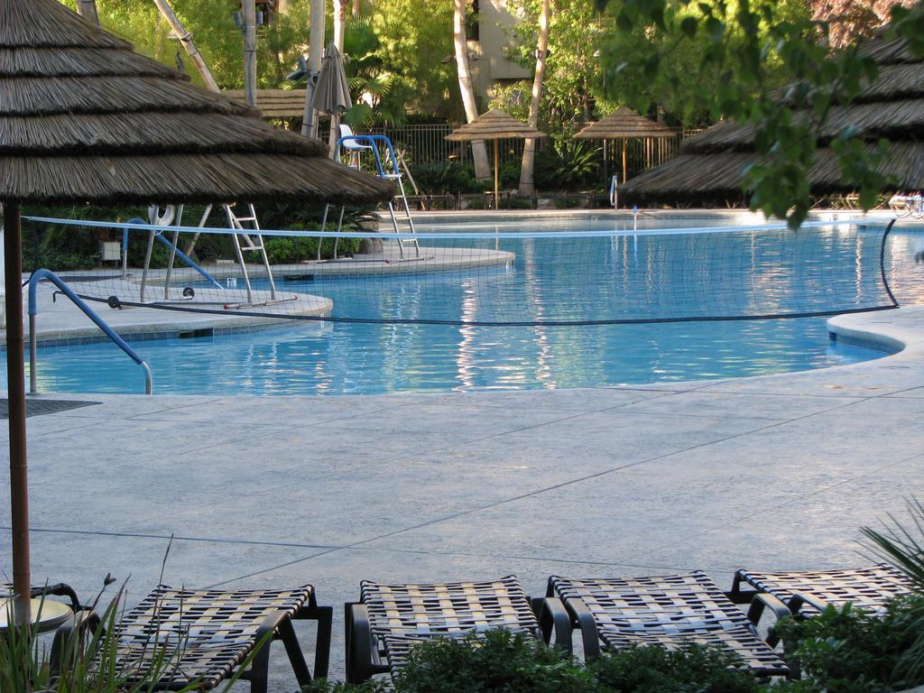 Suites At Tahiti Village Resort And Spa-No Resort Fee Las Vegas Exterior photo