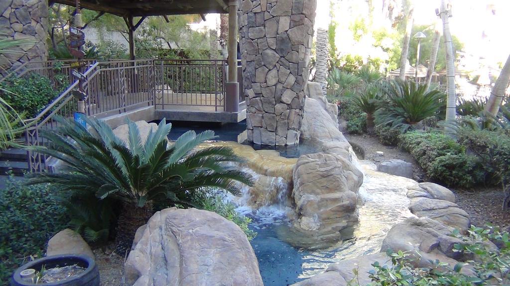 Suites At Tahiti Village Resort And Spa-No Resort Fee Las Vegas Exterior photo