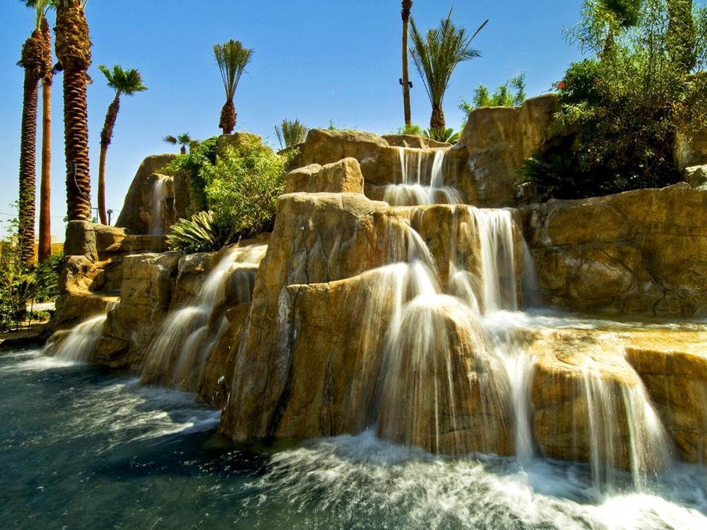 Suites At Tahiti Village Resort And Spa-No Resort Fee Las Vegas Exterior photo