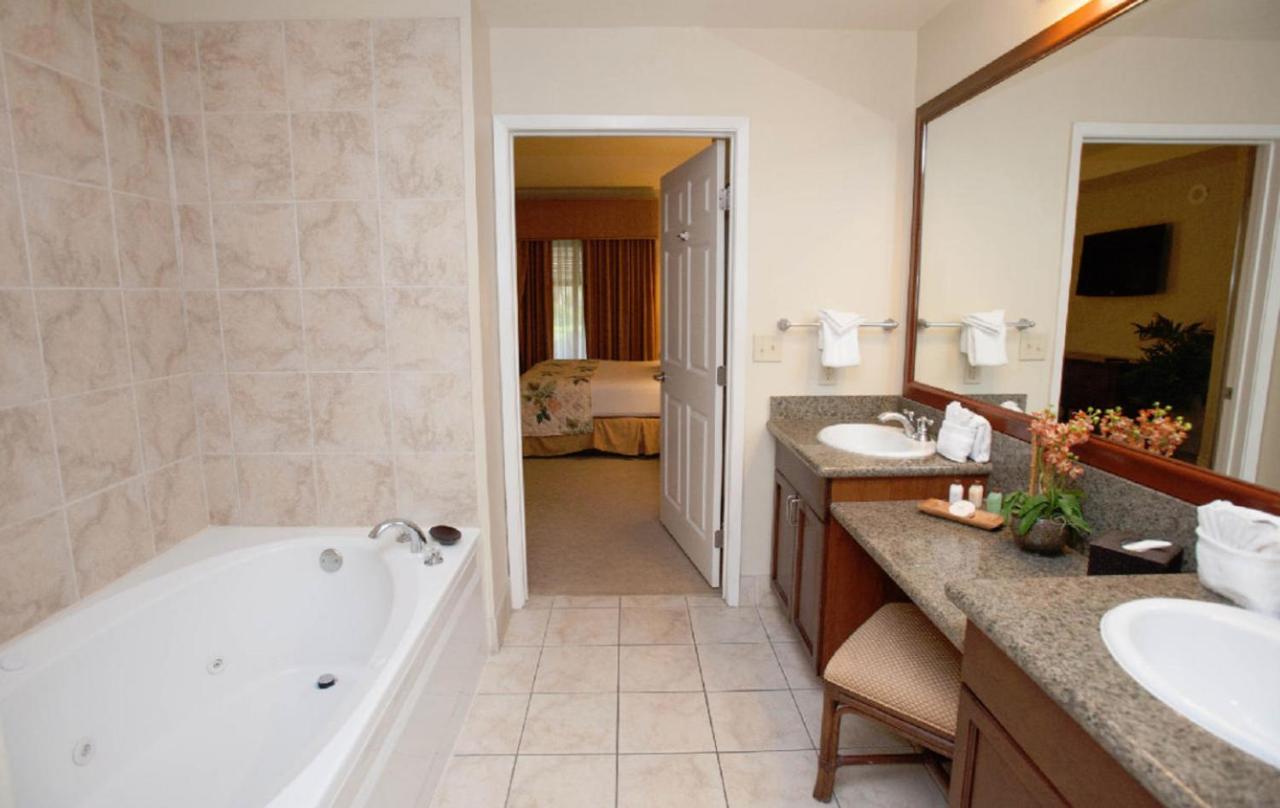 Suites At Tahiti Village Resort And Spa-No Resort Fee Las Vegas Exterior photo